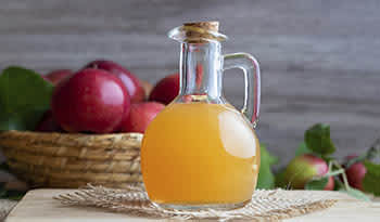 Benefícios e receitas com o vinagre de maçã