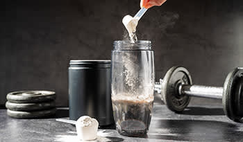 Creatina: o que é, como funciona, + 7 benefícios comprovados