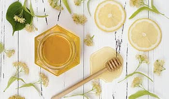 麦卢卡蜂蜜的保健效益和用途