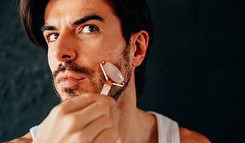 Suporte ao sistema linfático: 5 ervas para aliviar o inchaço e desintoxicar