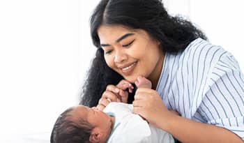 Cómo mantener una rutina de cuidado personal como una nueva mamá
