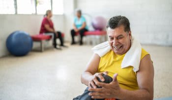 Estos ejercicios de bajo impacto para la osteoartritis de rodilla protegen y fortalecen