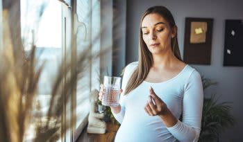 ¿Debo tomar suplementos de hierro?