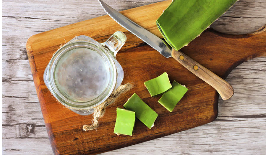 aloe vera pour le visage Gommage à l'aloé vera pour le visage