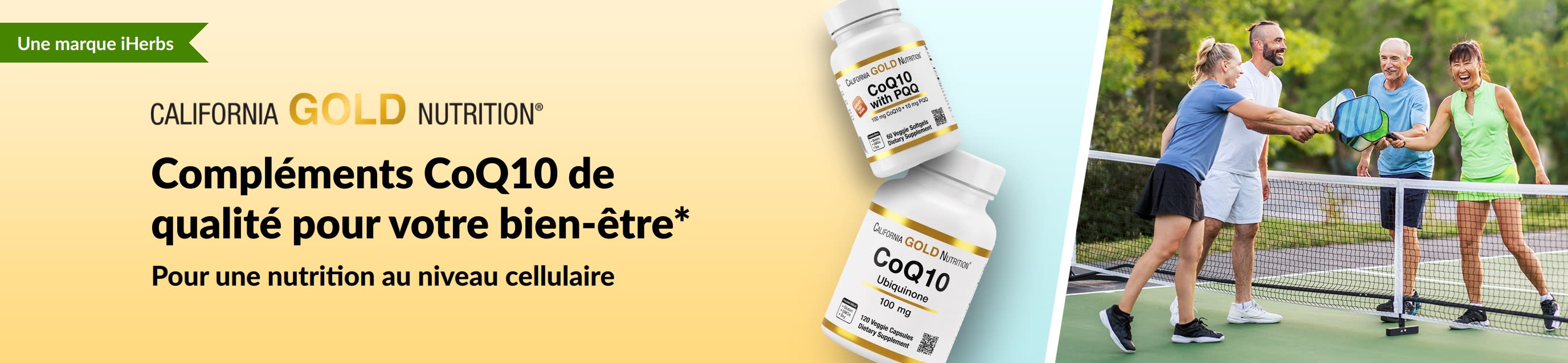 Compléments de CoQ10 California Gold Nutrition pour le bien-être, avec produits et adultes actifs jouant au pickleball.
