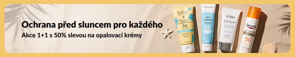 Banner s akcí na opalovací přípravky se dvěma produkty a textem „Akce 1+1 s 50% slevou na opalovací krémy“.