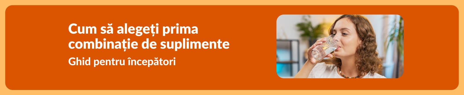 Ghid pentru începători despre cum să-ți construiești prima combinație de suplimente, cu femeie ce ia suplimente cu apă.