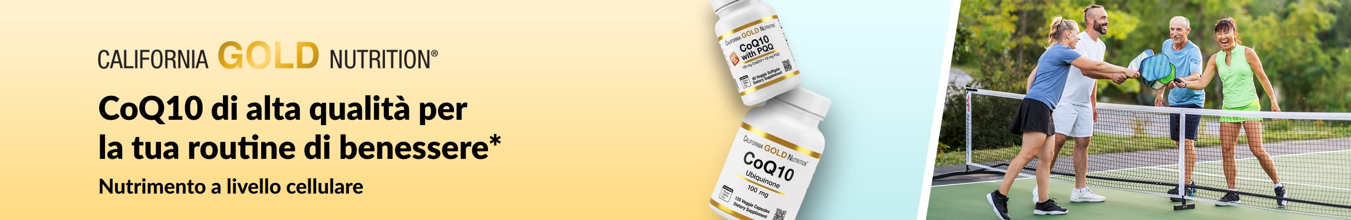 Integratori di CoQ10 di California Gold Nutrition per il benessere, con flaconi di prodotto e adulti sportivi che giocano a pickleball.