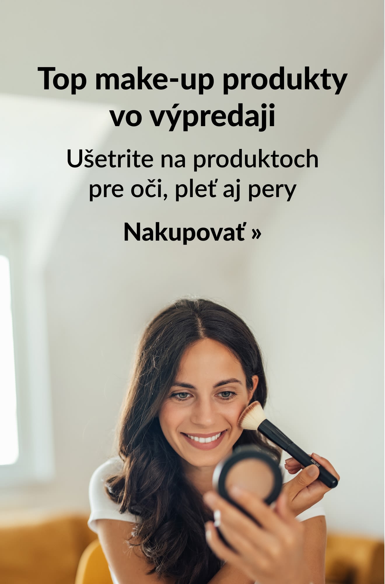 Baner propagujúci top make-up produkty vo výpredaji. Nakupovať.