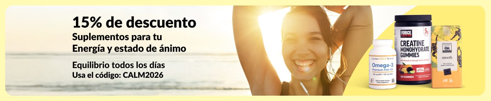Banner con 15% de descuento en suplementos para tu energía y estado de ánimo, mujer sonriente en la playa, con productos de omega-3 y creatina, código: CALM2026.