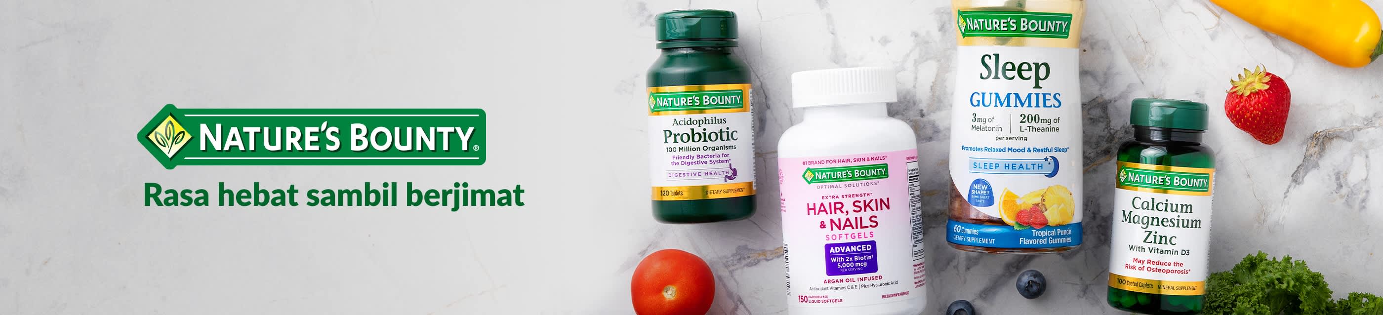 Sepanduk Nature's Bounty yang memaparkan produk probiotik, gummy bantuan tidur dan suplemen rambut, kulit & kuku dengan slogan “Rasakan yang terbaik dengan harga yang lebih murah.
