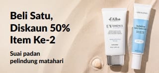 Sepanduk promosi pelindung matahari iHerb menawarkan beli 1 diskaun 50% item ke-2, dengan 2 produk penjagaan SPF untuk kegunaan harian.