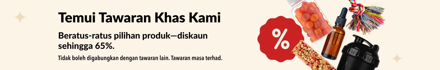 Sepanduk istimewa iHerb yang menunjukkan suplemen, makanan ringan, botol shaker dan mainan haiwan peliharaan dengan tawaran diskaun sehingga 65%.