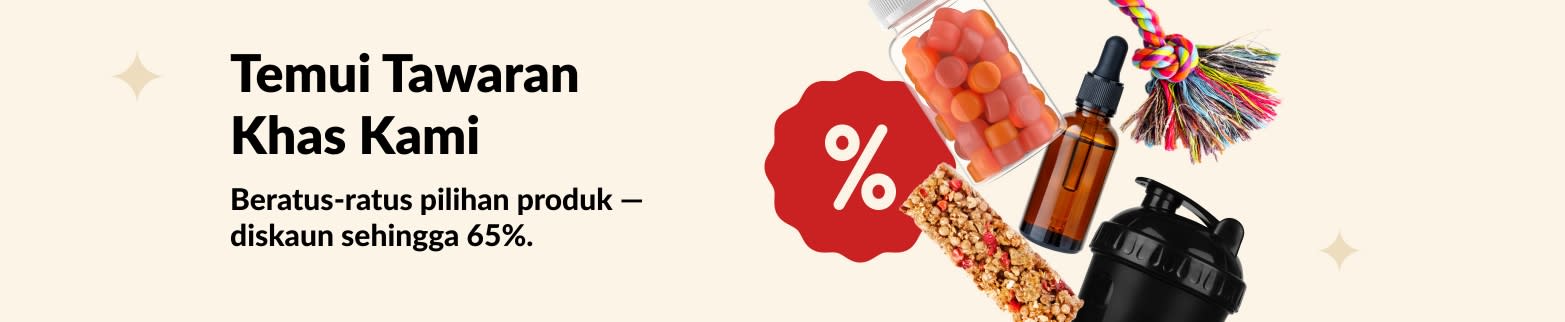 Sepanduk istimewa iHerb yang menunjukkan suplemen, makanan ringan, botol shaker dan mainan haiwan peliharaan dengan tawaran diskaun sehingga 65%.