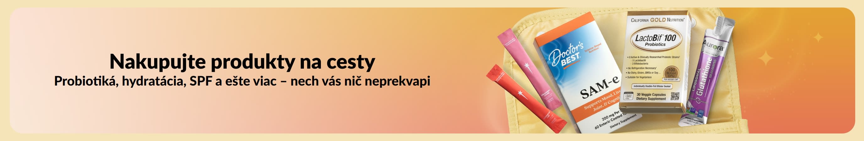 Farebný baner s nápisom „Nakupujte produkty na cesty“ a rôznymi cestovnými produktmi v kozmetickej taštičke.