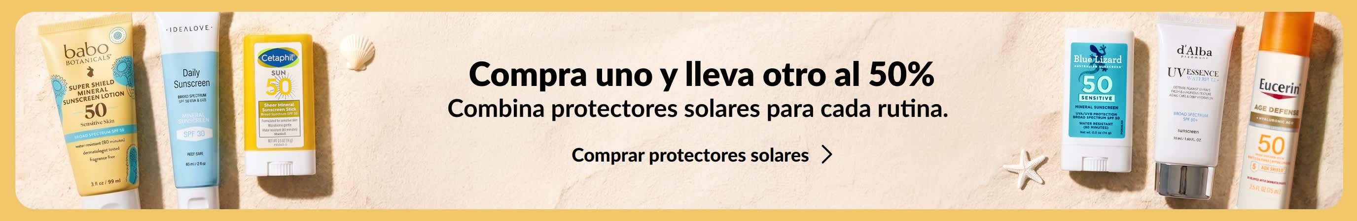 Banner con la oferta “Compra un esencial de protección solar y lleva otro al 50%” con dos grupos de productos a los lados.