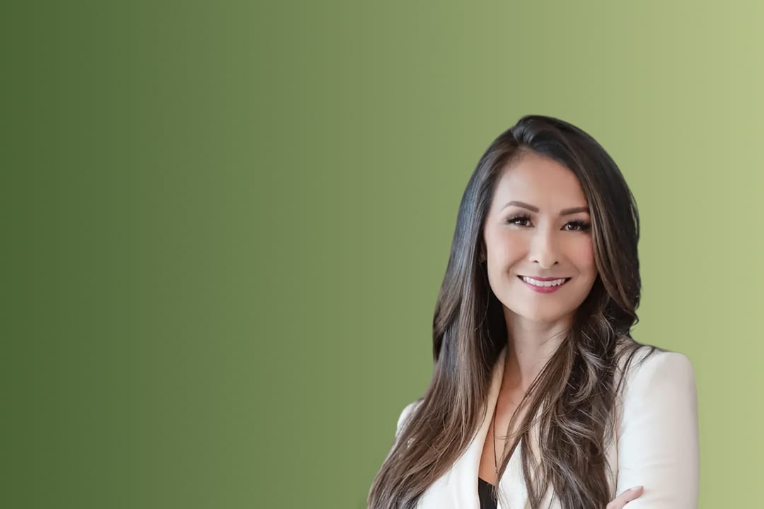 Dr. Jenelle Kim, Ärztin für Akupunktur & Traditionelle Chinesische Medizin