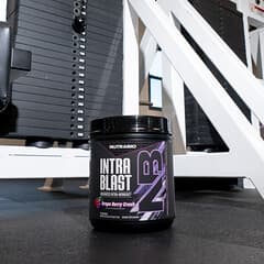 イントラブラスト　EAA 　bcaa 必須アミノ酸 イントラブラスト、高度なイントラワークアウト、グレープベリー