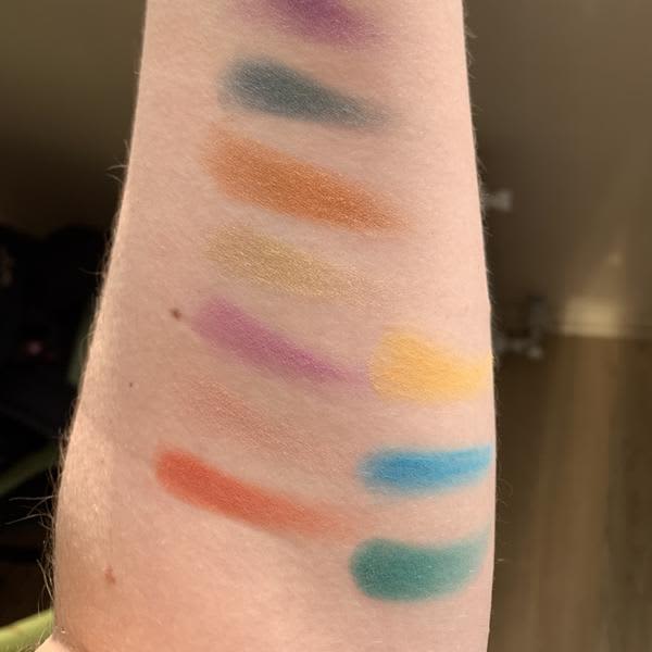 J. CAT BEAUTY X-treme Access Pocket Shadow – Palette „Pops Of Paparazzi“ Mit 12 Farben (matt & Glitzer)