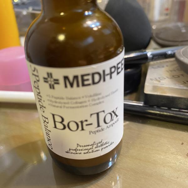 Sérum Aux Peptides Medi-Peel Peptide-Tox Bor Ampoule 30 Ml - Soin Quotidien Anti-âge Et Raffermissant