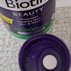 319ea9a7-ea67-4f35-b69c-b072f4921730