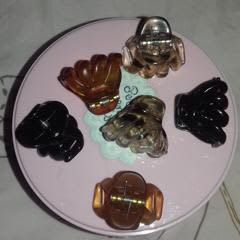 1fe6a7e2-b7b3-41c7-9d76-6c53a7bd3d9b