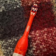 ページ 1 - レビュー - Oral-B（オーラルB）, キッズ、電動歯ブラシ