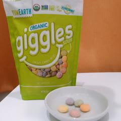 YumEarth Organic Giggles * 2 OZ