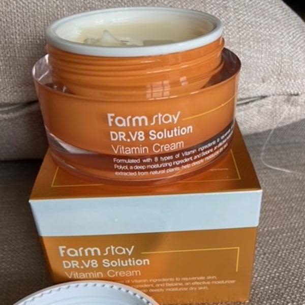 Page 1 - Reviews - Farmstay, Dr. V8 Solution Vitamin Cream, 1.69