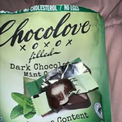 ミントクリーム入りダークチョコレート、カカオ55％、100g（3.5オンス）