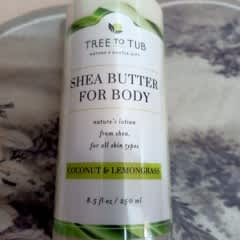 モイスチャライジング シアバター ボディローション、ココナッツ