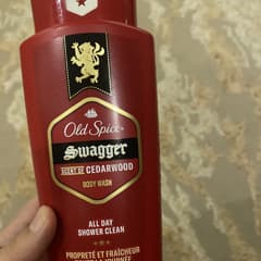 Old Spice Swagger ボディウォッシュ 4本セット Old Spice Holiday Gift Pack for Men, Swagger Scent, Body