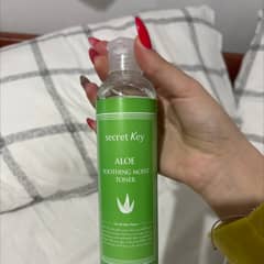 肌を整えるアロエ保湿化粧水、248ml（8.38液量オンス）