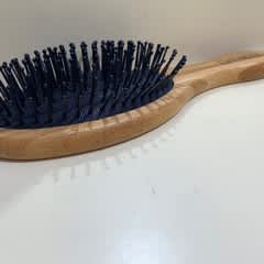 Ilū Bamboom Oval Entwirrungsbürste – Große Bürste Für Lange, Dicke Haare, Mit Weichem Kissen & Bambus-Griff