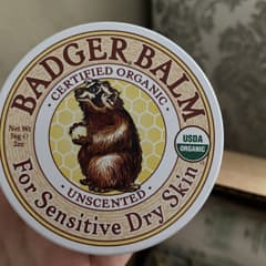 Badger Balm（バジャーバーム）、敏感肌用、無香料、56g（2オンス）