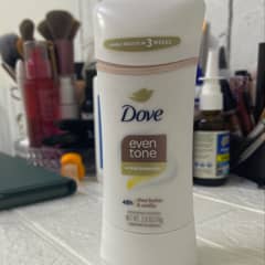Even Tone + Niacinamide, Antiperspirant Deodorant, Shea Butter & Vanilla, 2.6 oz (74 g)