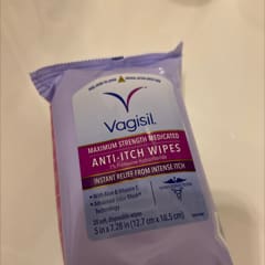 thumbnail image 2 of Vagisil Anti-Itch Medicated Feminine Wipes - 4 Packs Of 12 (48 Total) - Exp 1/31/26 2 of 5