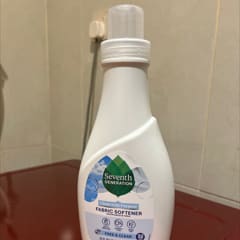 柔軟剤、フリー＆クリア、946ml（32液量オンス）