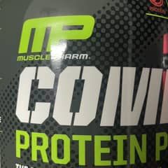 Combat®（コンバット）プロテインパウダー、チョコレートミルク