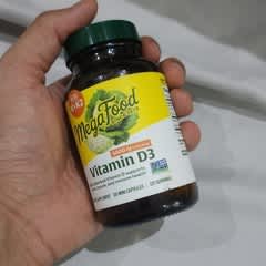 Sistem ulasan dan penilaian produk yang telus di iHerb
