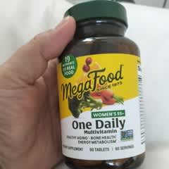 Megafood 女性用マルチビタミン90回分 女性向けワンデイリー マルチビタミン、タブレット60粒