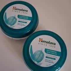 Himalayaのナリッシングクリーム200ml 6個セット Amazon.com: Himalaya Nourishing Skin Renewal Cream, Ultra