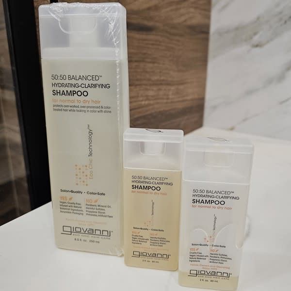ジョバンニ　Giovanni 50:50 バランスド　ハイドレーティング Giovanni® 50:50 BALANCED™ Shampoo | Sulfate-Free Lathers
