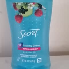 ページ 1 - レビュー - Secret, 48 Hour Clear Gel, Antiperspirant