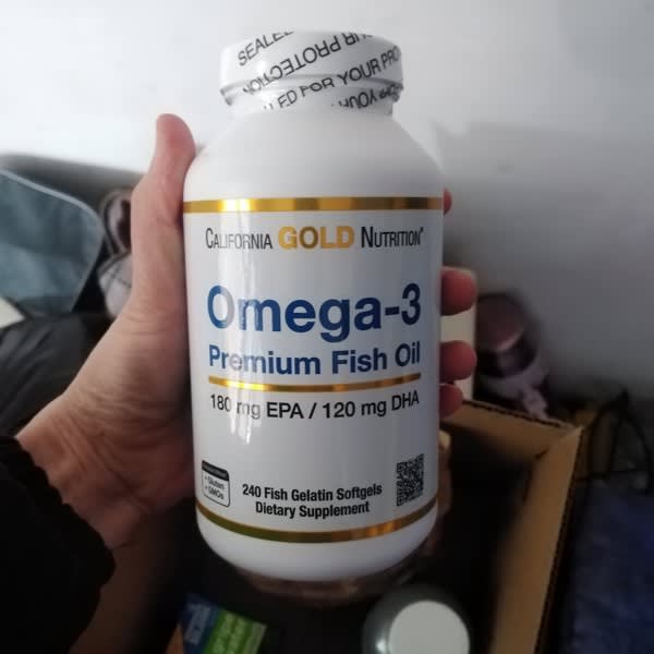 ขนาดเทียบกับมือ