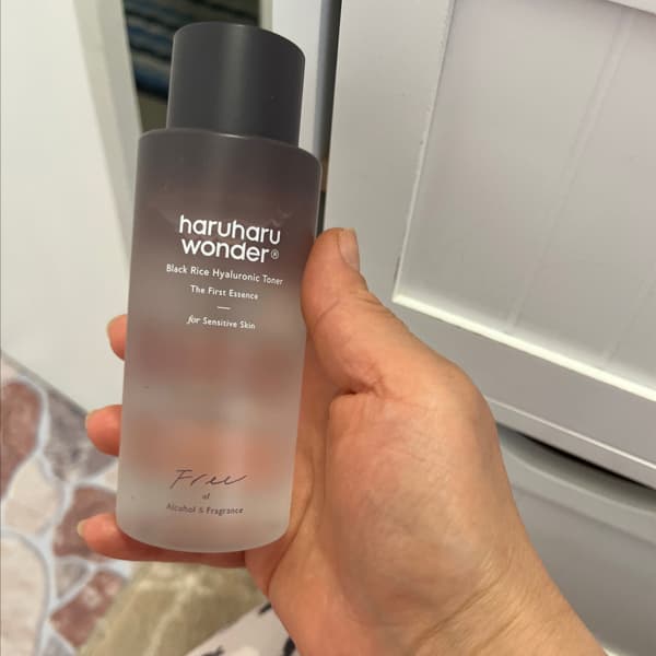 Tonique HaruHaru Pour Peau Sensible – À L'acide Hyaluronique Et Riz Noir, 150 Ml – Neuf