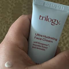 HRRY フェイスクリーム ◇フェイスアップクリーム 30g（約2ヶ月分）（h） | ストレピア公式サイト