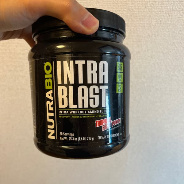 ページ 1 - レビュー - NutraBio, イントラブラスト、イントラ