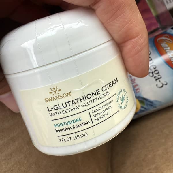 Page 1 - Reviews - Swanson Vitamins, L-Glutathione Cream with Setria®  Glutathione, 2 fl oz (59 ml)