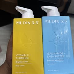 ボディクリーム、ナイアシンアミド＋シアバター、444ml（15液量オンス）